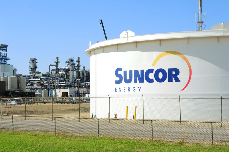 Suncor Fort Hills deal hints at new strategy for Canada oil sands mine ...